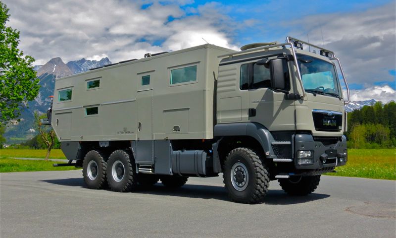 Mobil Globecrusier 7500 Family by Action Mobil