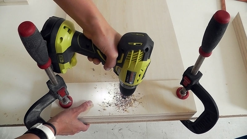 Easy to build DIY rolling garment rack