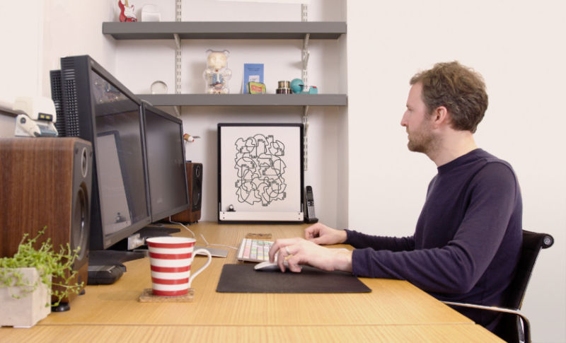 Joto robotic drawing board doubles as smart frame
