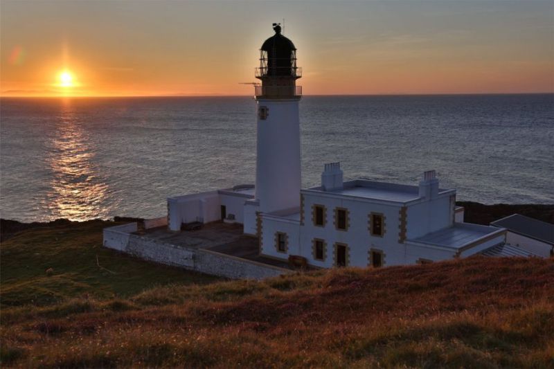 Rua Reidh lighthouse in the Scottish Highlands is an exotic summer retreat