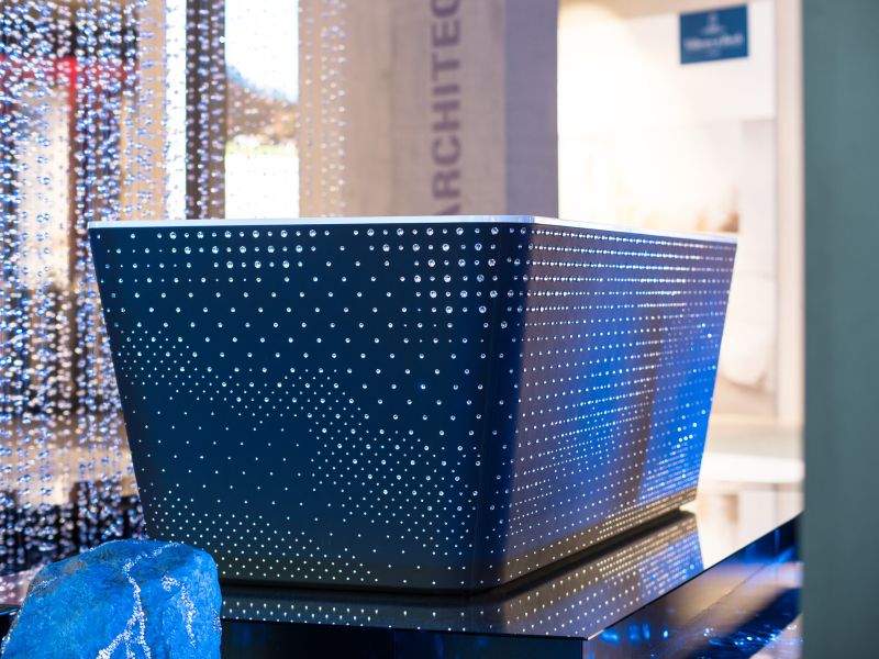 Squaro bathtub by Villeroy & Boch gets luxury makeover with Swarovski crystals