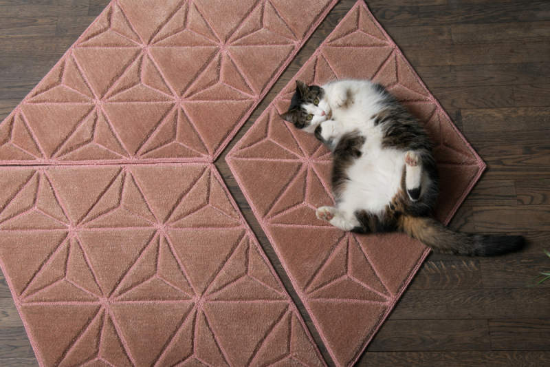 Jizsaw modular rugs by Ingrid Külper of Mattahari