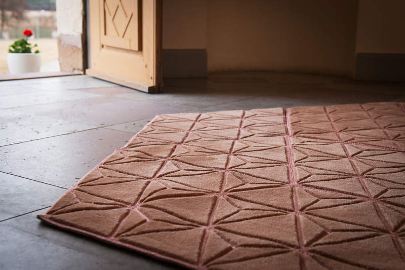 Jizsaw modular rugs by Ingrid Külper of Mattahari
