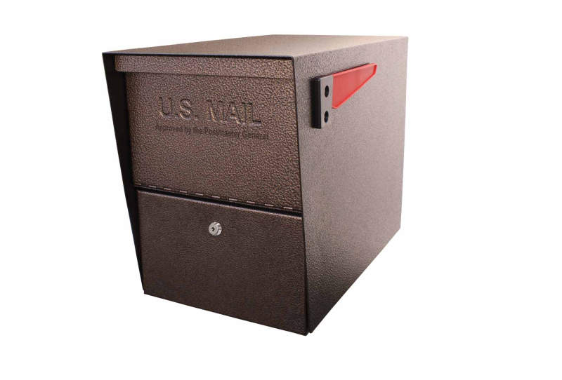 Mail Boss mailbox with anti-pry latch protects your identity from mail thieves