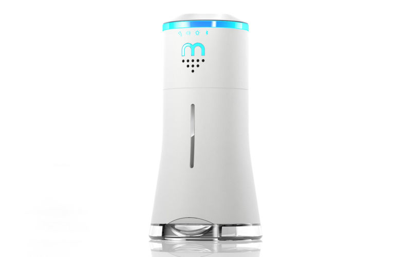 Smalt Salt Shaker has built-in speaker and mood lighting