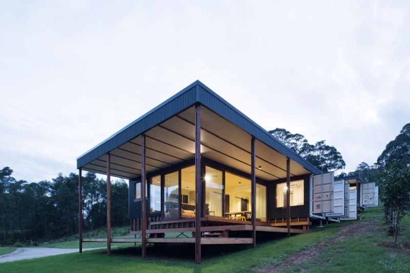 South Coast Container House by Matt Elkan