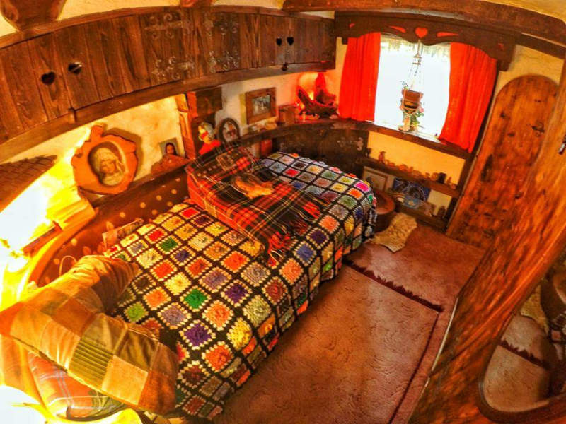 This hobbit home in Scotland looks like it belongs to the Shire