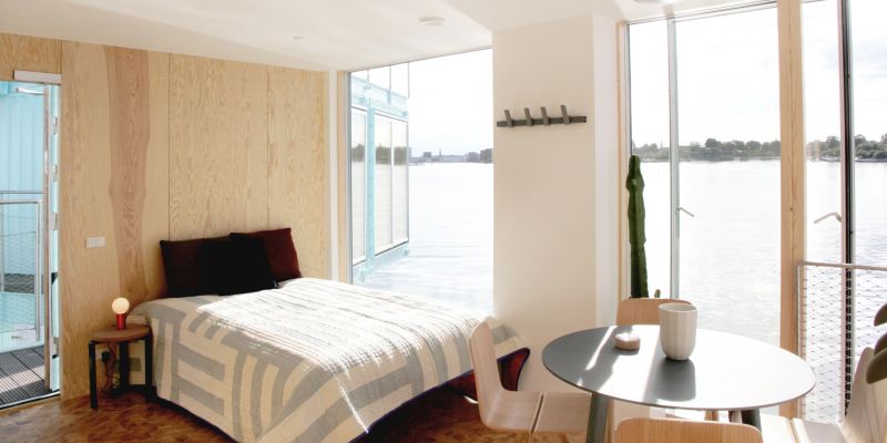 Urban Rigger-Floating Shipping Container home