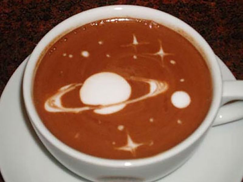 Creative-Latte-Art-Designs Planets-and-Stars
