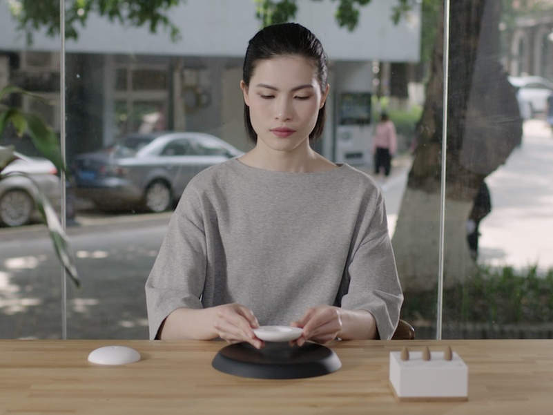Yun levitating incense holder brings you closer to the future