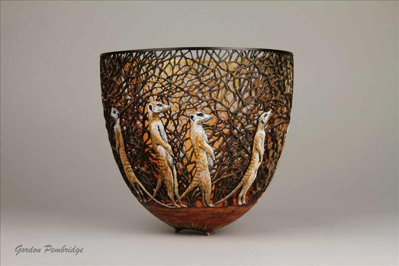 hand-carved-wooden-bowls-by-gordon-pembridge
