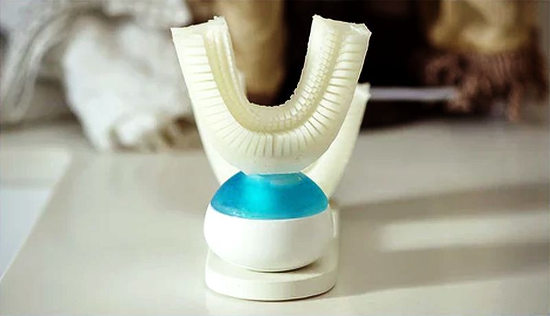 Amabrush automatic toothbrush