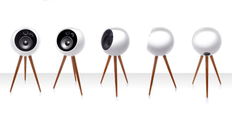Moonraker speaker