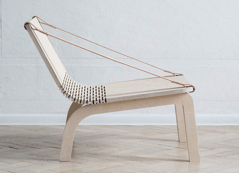 Dango flexible armchair has two removable poufs