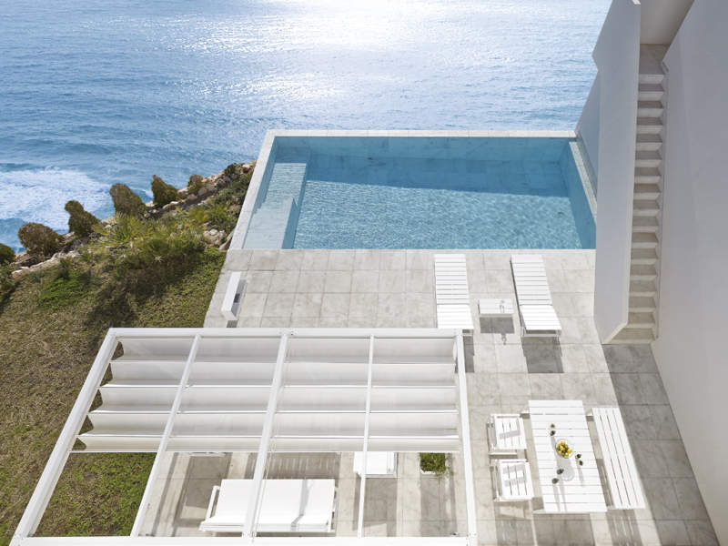 Modulo aluminum pergola by Jose A. Gandia Blasco