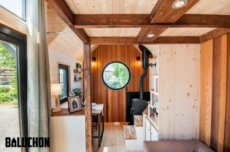 Ostara tiny house by Baluchon features two-leaf glass door