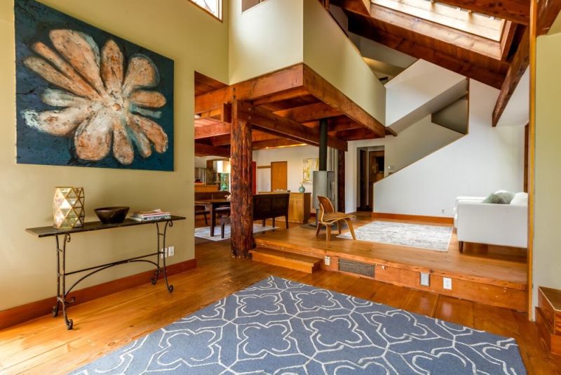 Treehouse Tower interior