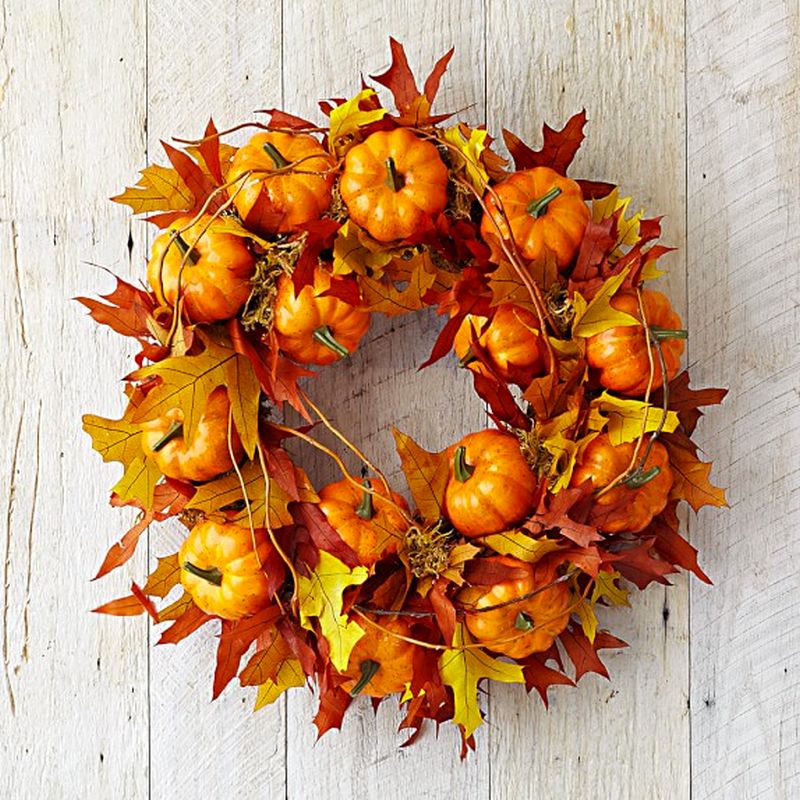 Maple leaf pumpkin wreath