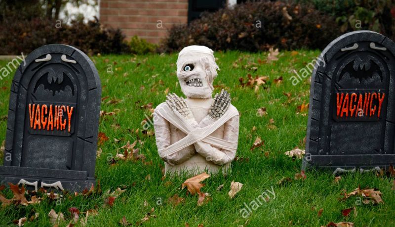 Graved mummy in yard