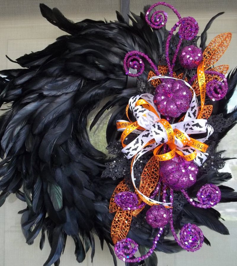 Halloween cute Raven feather wreath