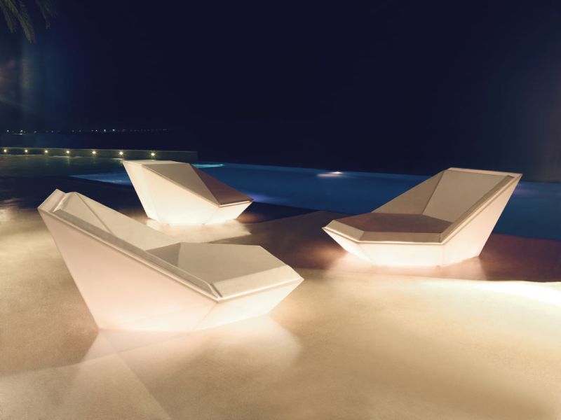 Illuminated faz outdoor daybed