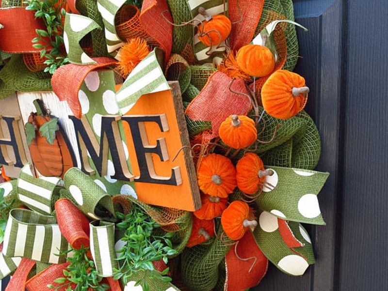 Halloween wreath for front door