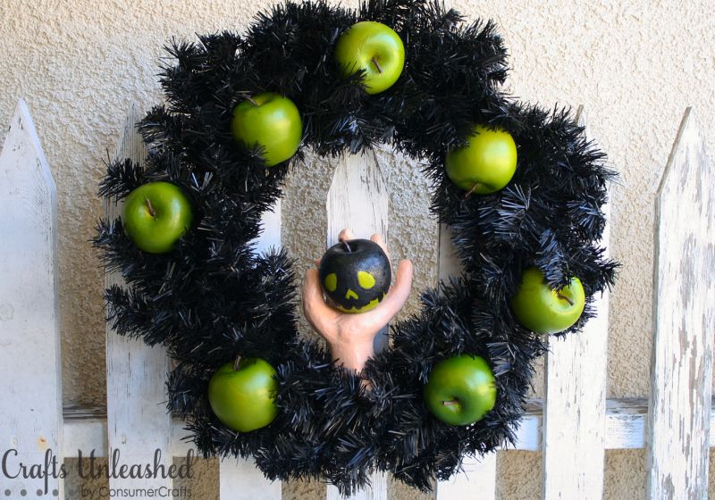 Poison apple Halloween wreath