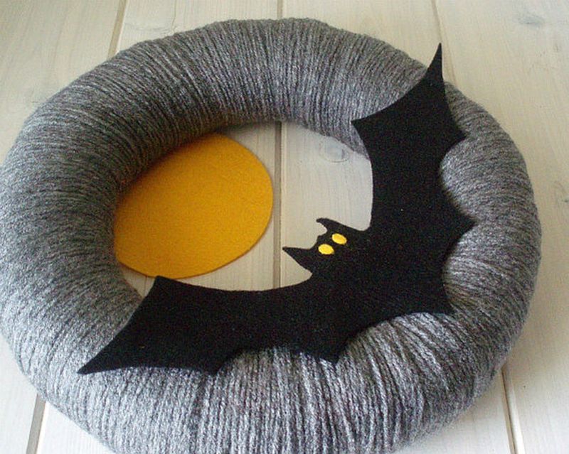 Halloween Yarn bat wreath
