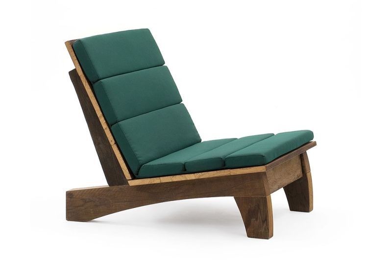 Reclaimed wood-made chair