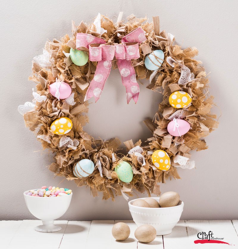 DIY Bird’s Nest Burlap Rag Halloween Wreath