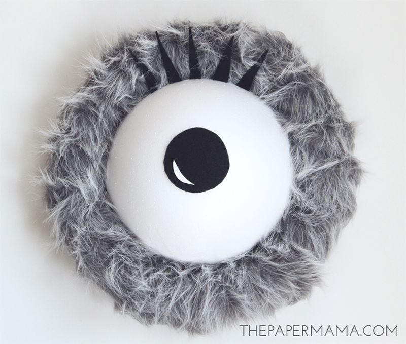 Monster Eye Halloween Wreath