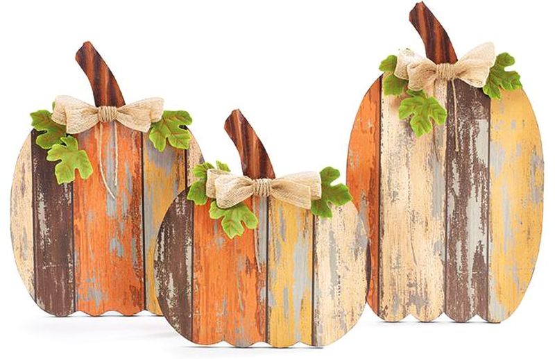 Reclaimed wood pallet pumpkin
