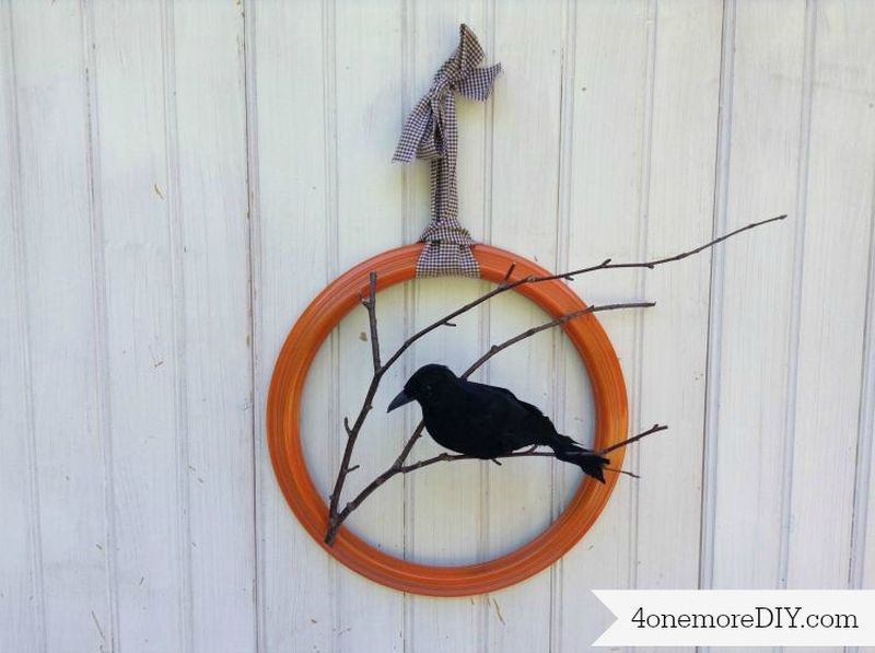 Wooden Raven Wreath