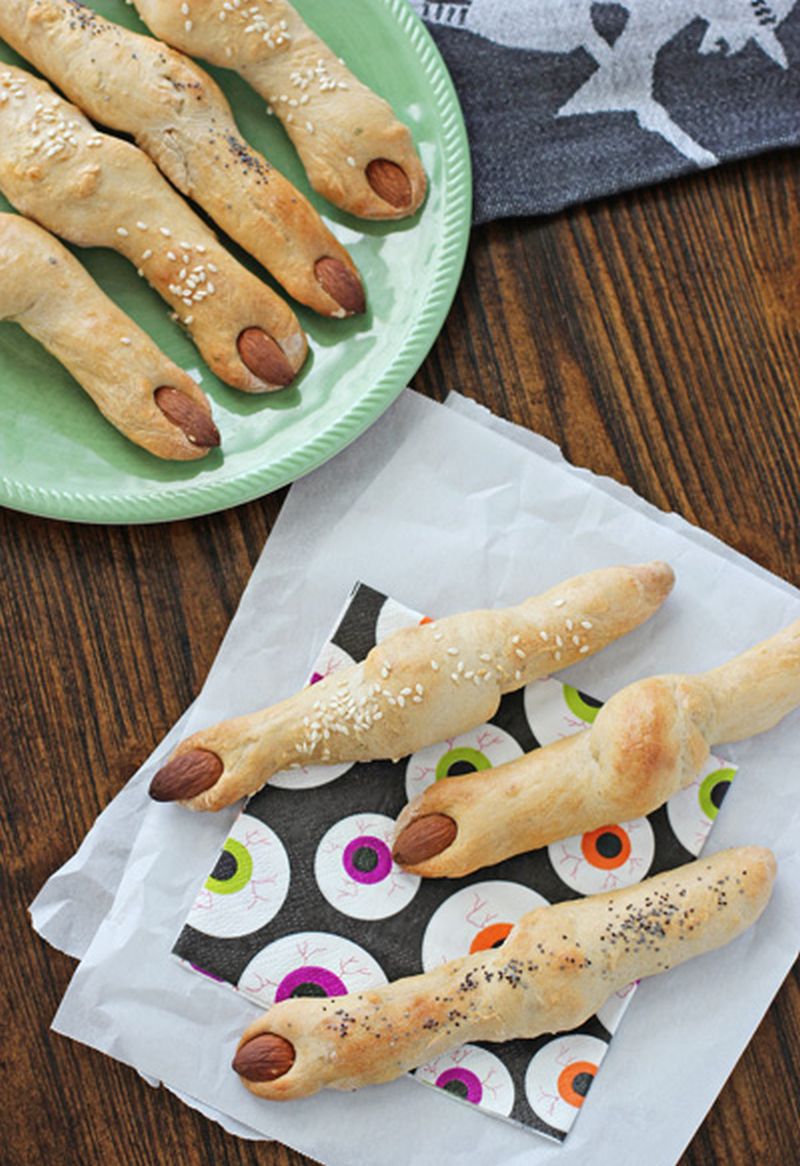 Food and tableware ideas for Halloween