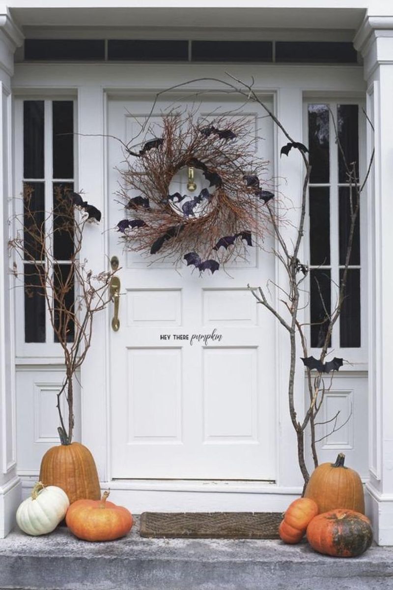 Front door decoration for Halloween - skeletons