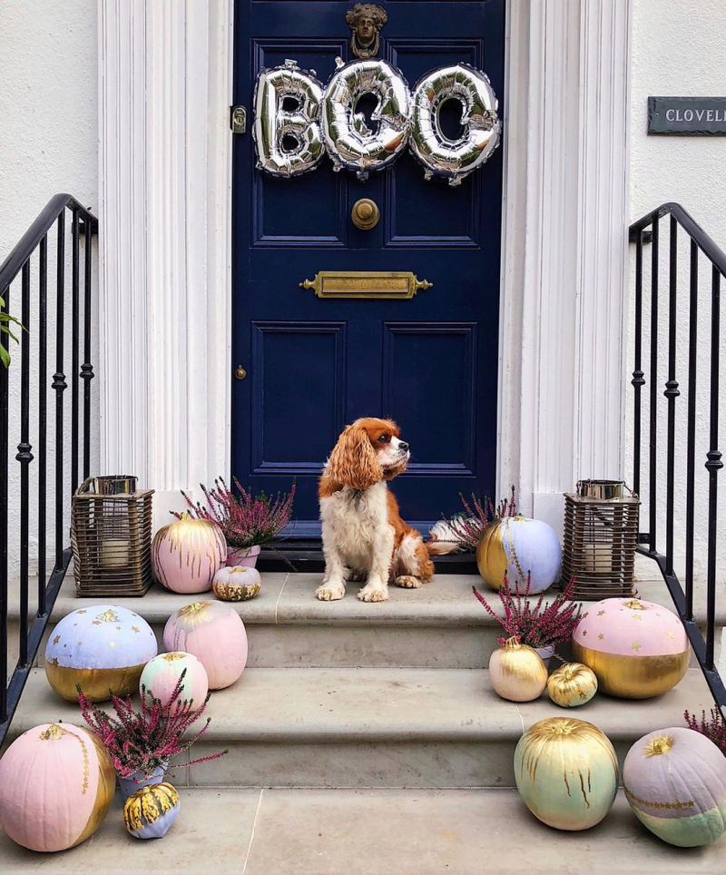 Front door decoration for Halloween - skeletons