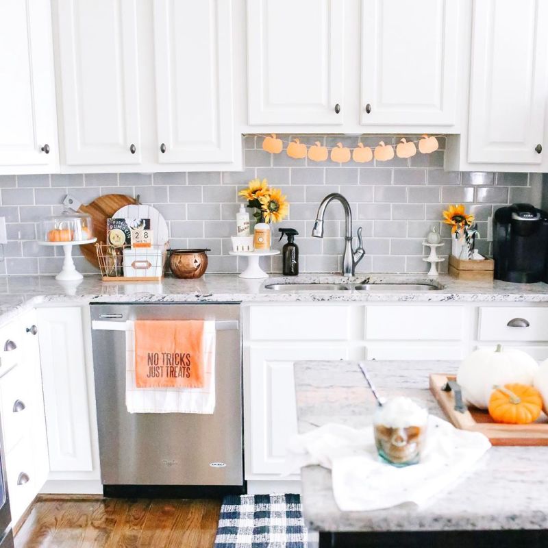 Kitchen Halloween decoration ideas
