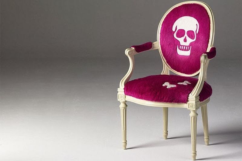 Skull chair by Geoffrey Bradfield