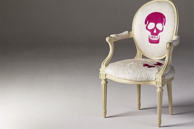 Skull chair by Geoffrey Bradfield