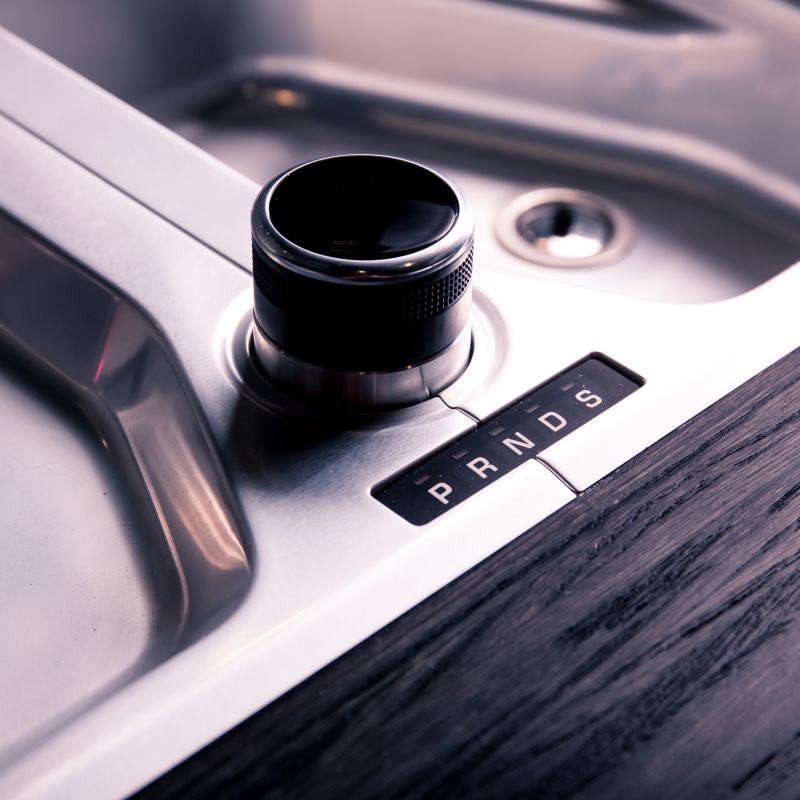 kitchen on wheels - Land Rover Discovery for Jamie Oliver