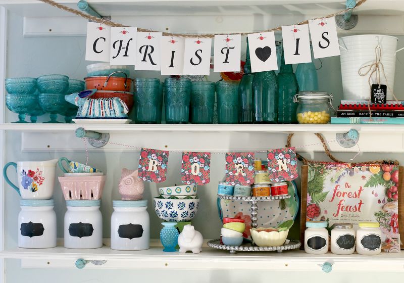 Ribbons, garlands, wreaths and other Christmas decorations