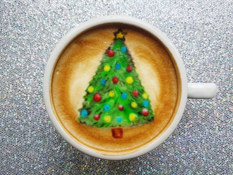 Christmas Tree Latte art - baristabrian