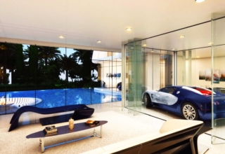 Sleeping right next to your supercar - Inspiring homes with living room parking