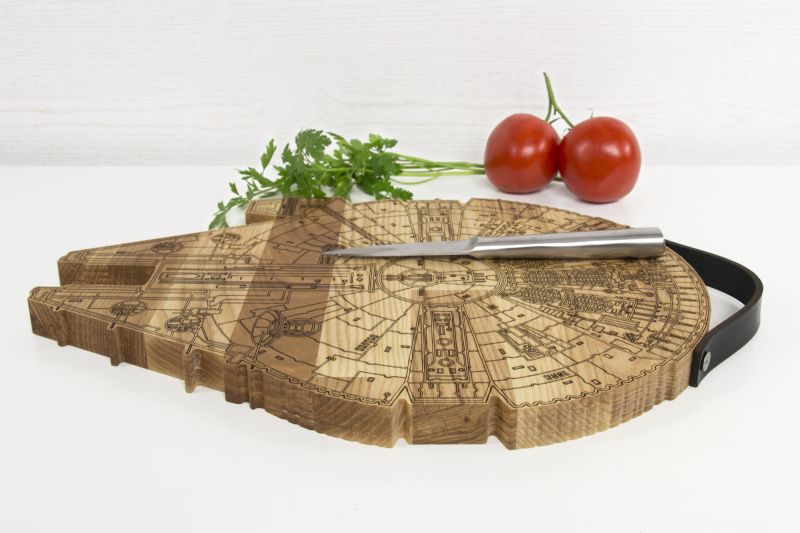 Star Wars Millennium Falcon wooden cutting board