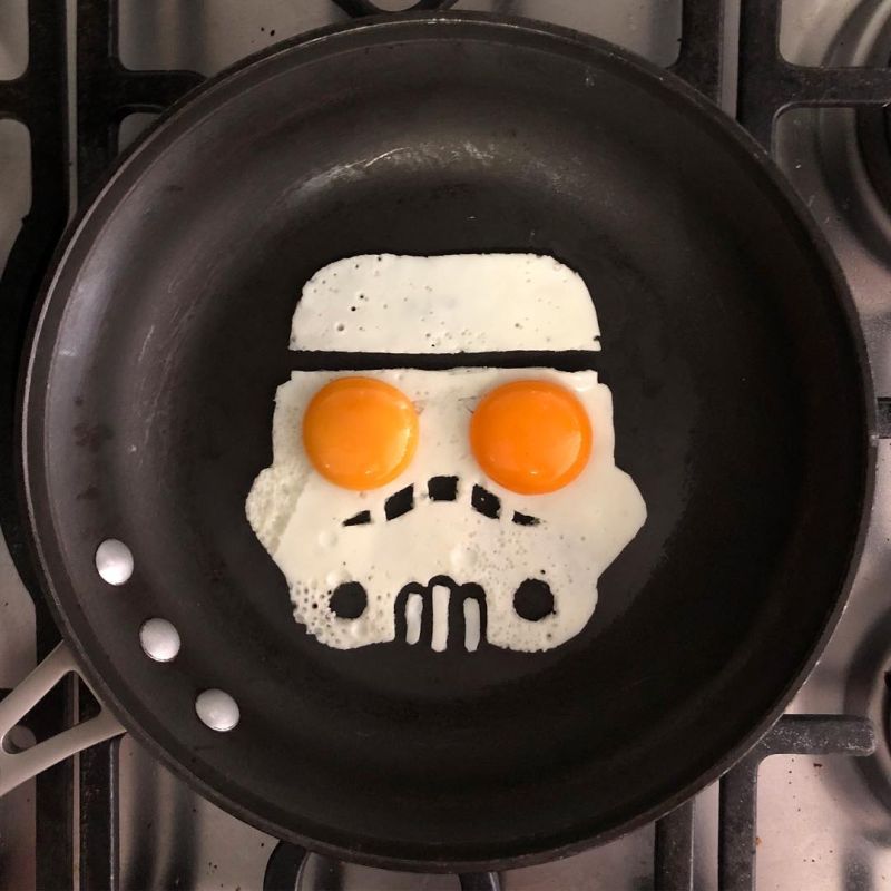 fried egg arts by Michele Baldini