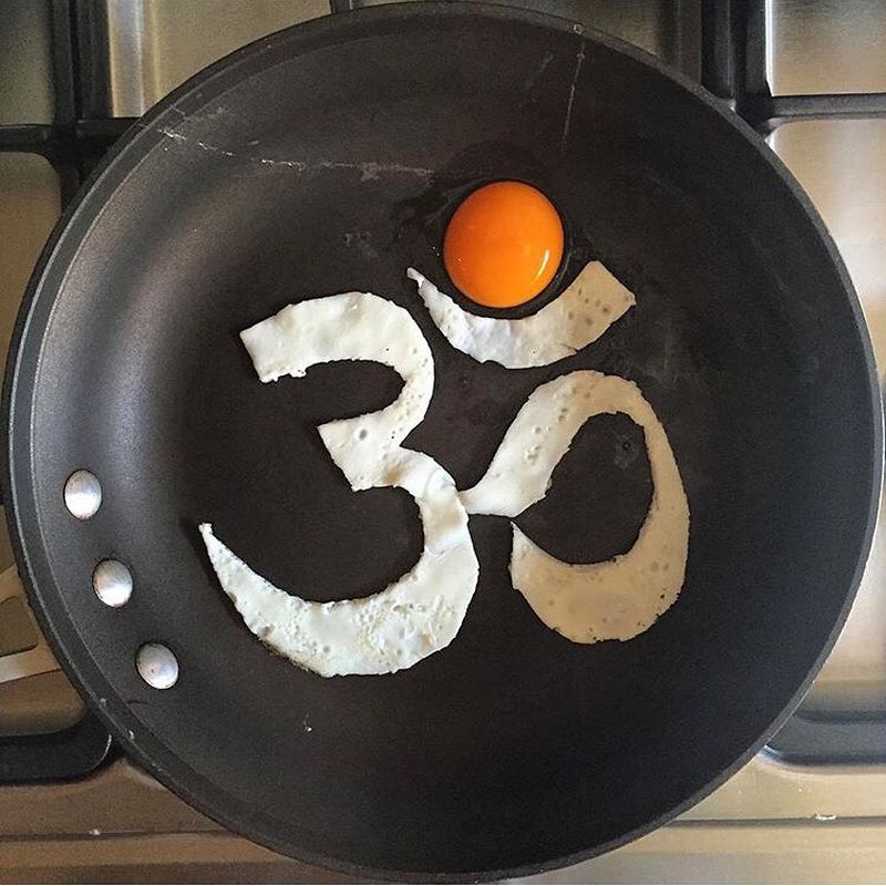 fried egg arts by Michele Baldini