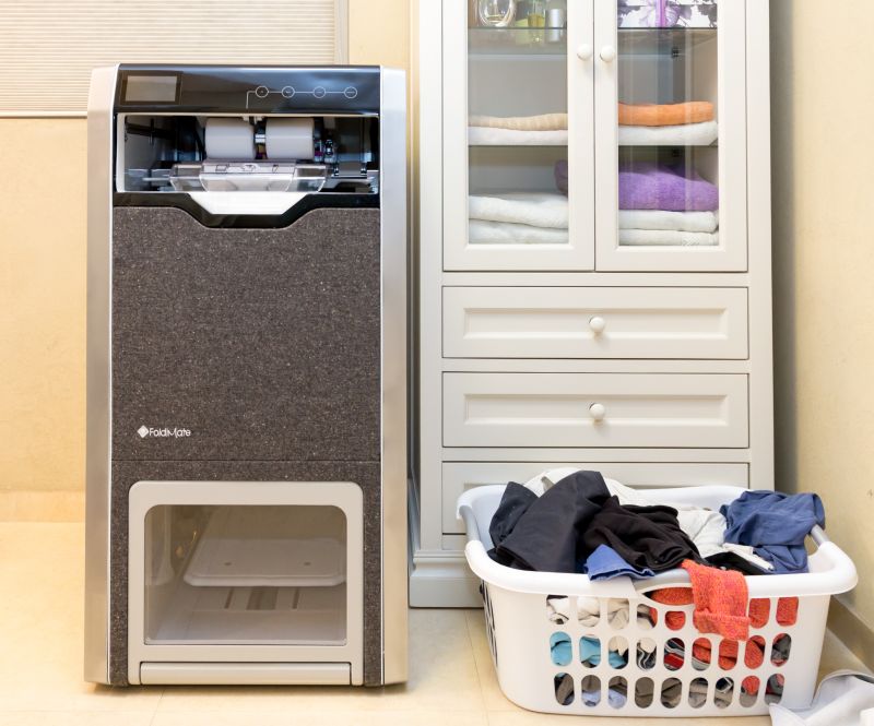 $980 FoldiMate Clothes Folding Machine is too Pricey for a Small Inconvenience