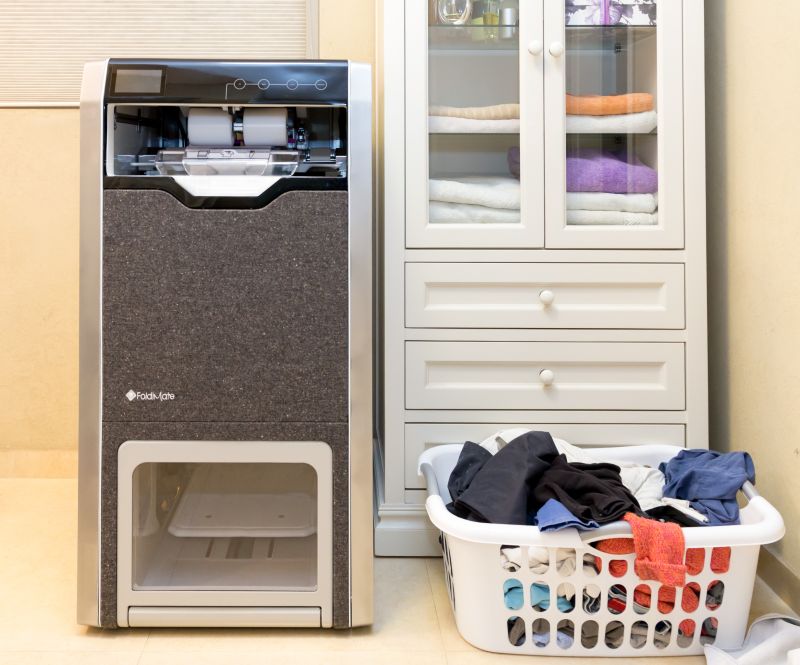 CES 2019: Foldimate's Laundry-Folding Machine Is Cool, But Is it Necessary?