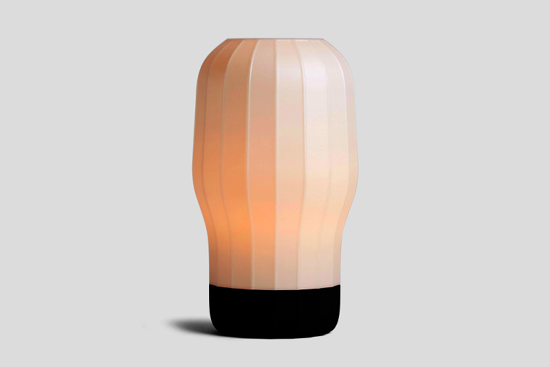 Chris Granneberg’s Ballon Table Lamp