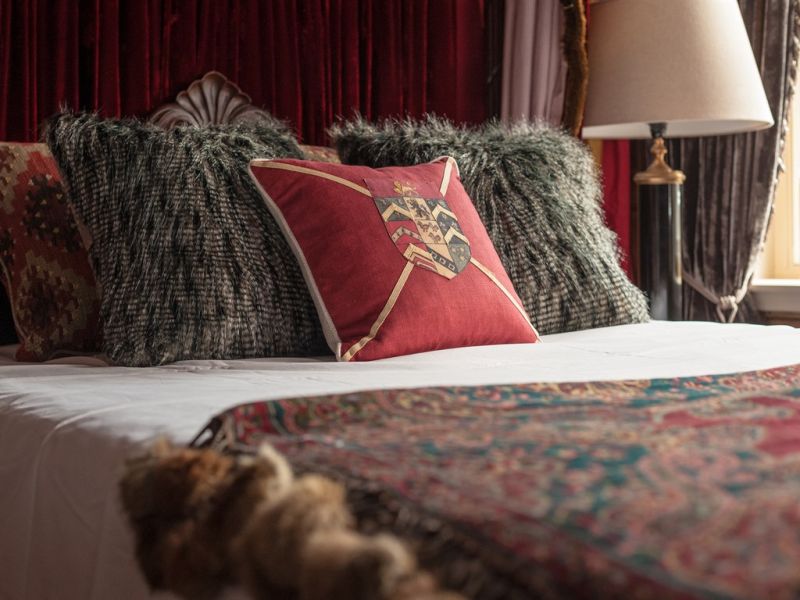 Relive the Magic of Hogwarts with Harry Potter-Themed Luxury Apartment 